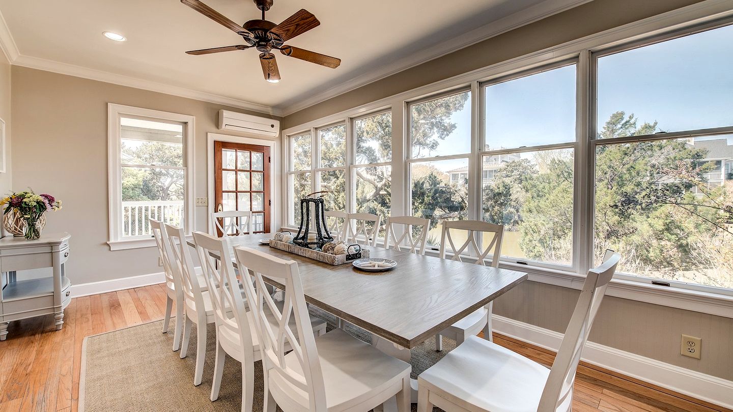 Gorgeous Beach Close Villa with Barbecue in Georgetown, South Carolina