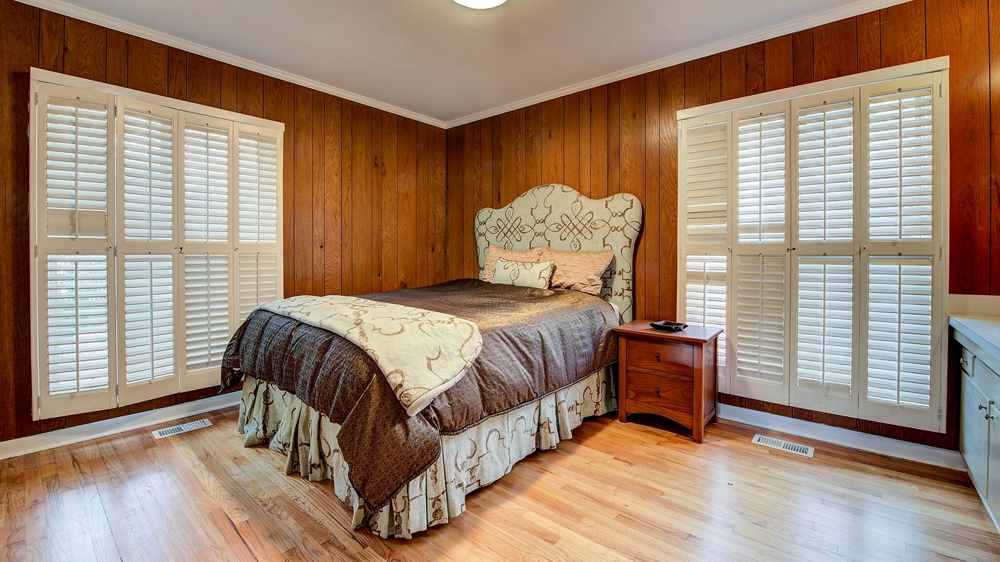 Beach Close Cottage with Nice Views in Georgetown, South Carolina