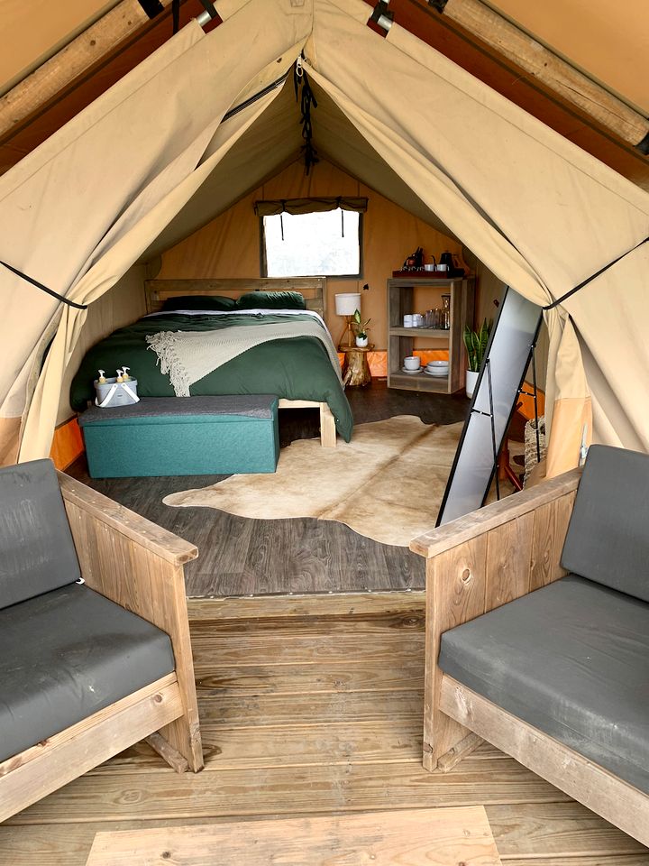 Comfortable Safari Tent with Riverfront Views near Space X's Launch Site, Perfect for a Texas Glamping Getaway