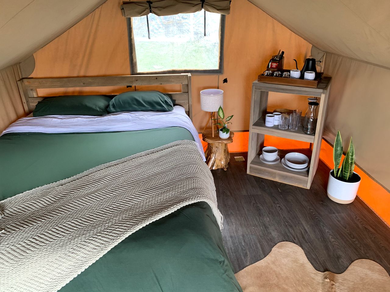 Comfortable Safari Tent with Riverfront Views near Space X's Launch Site, Perfect for a Texas Glamping Getaway