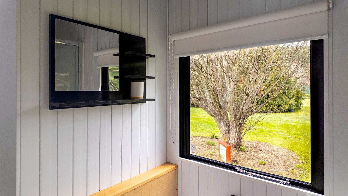 Comfortable Tiny House Incredible for Outdoor Activities like Golf or Paintball in South Island, New Zealand