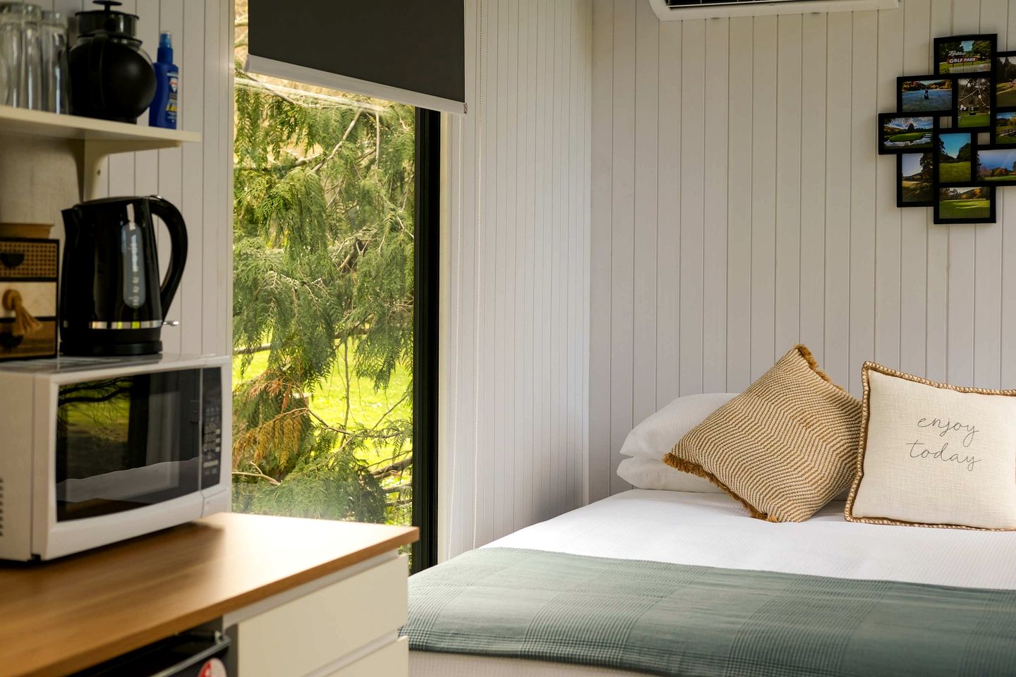 Comfortable Tiny House Incredible for Outdoor Activities like Golf or Paintball in South Island, New Zealand