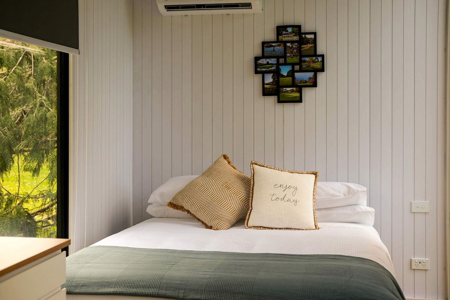 Comfortable Tiny House Incredible for Outdoor Activities like Golf or Paintball in South Island, New Zealand