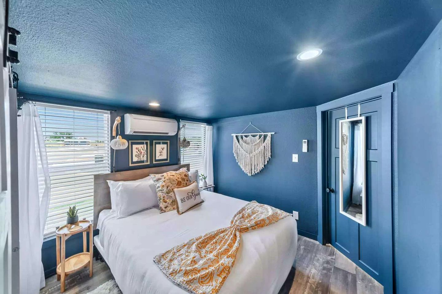 Stylish Tiny Home with Resort-Style Pool, Dog Park, and Scenic Hill Country Views Near Fredericksburg, TX