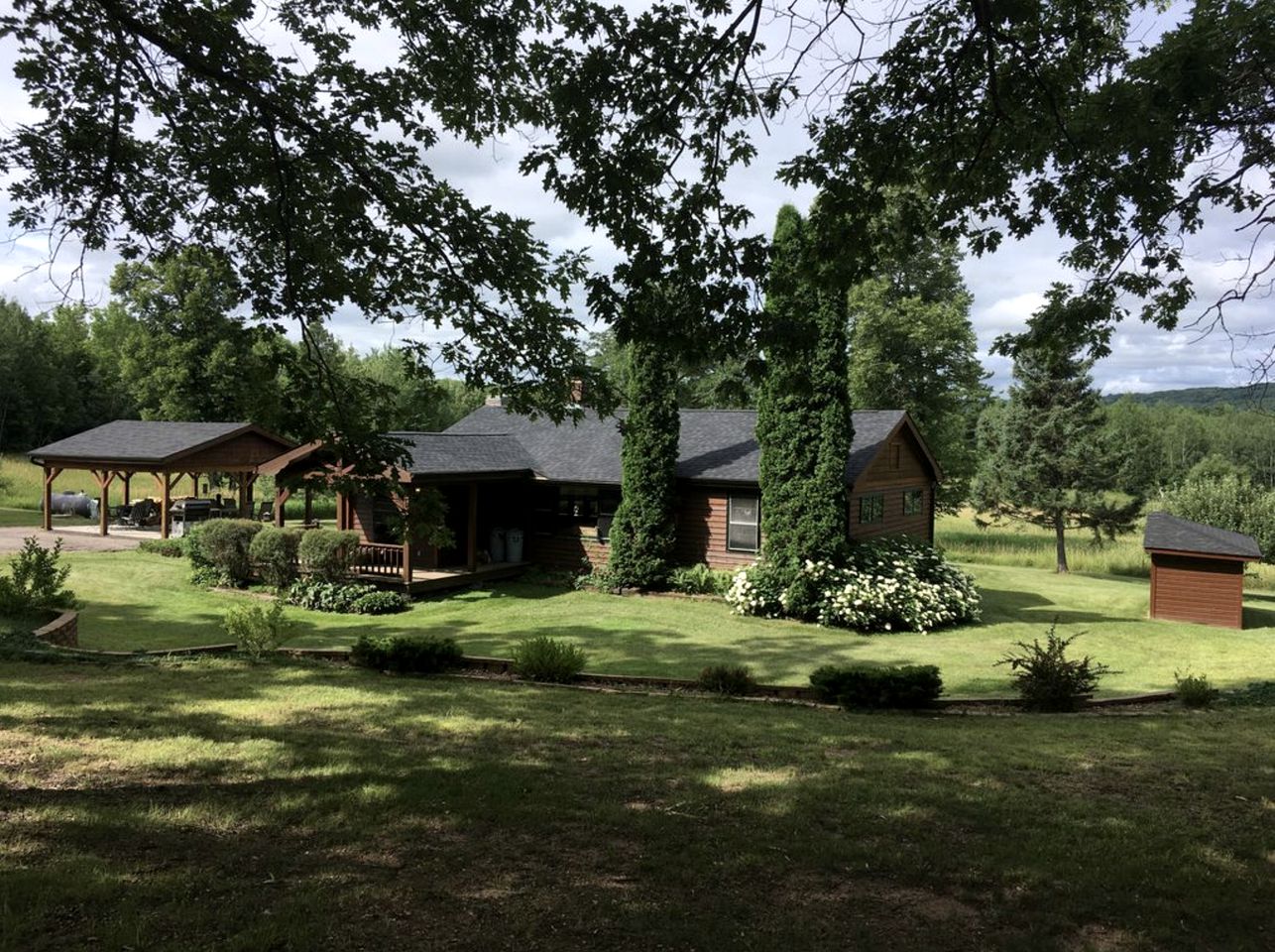 Family Friendly Vacation Rental in Pikes Creek River Valley near Bayfield, Wisconsin