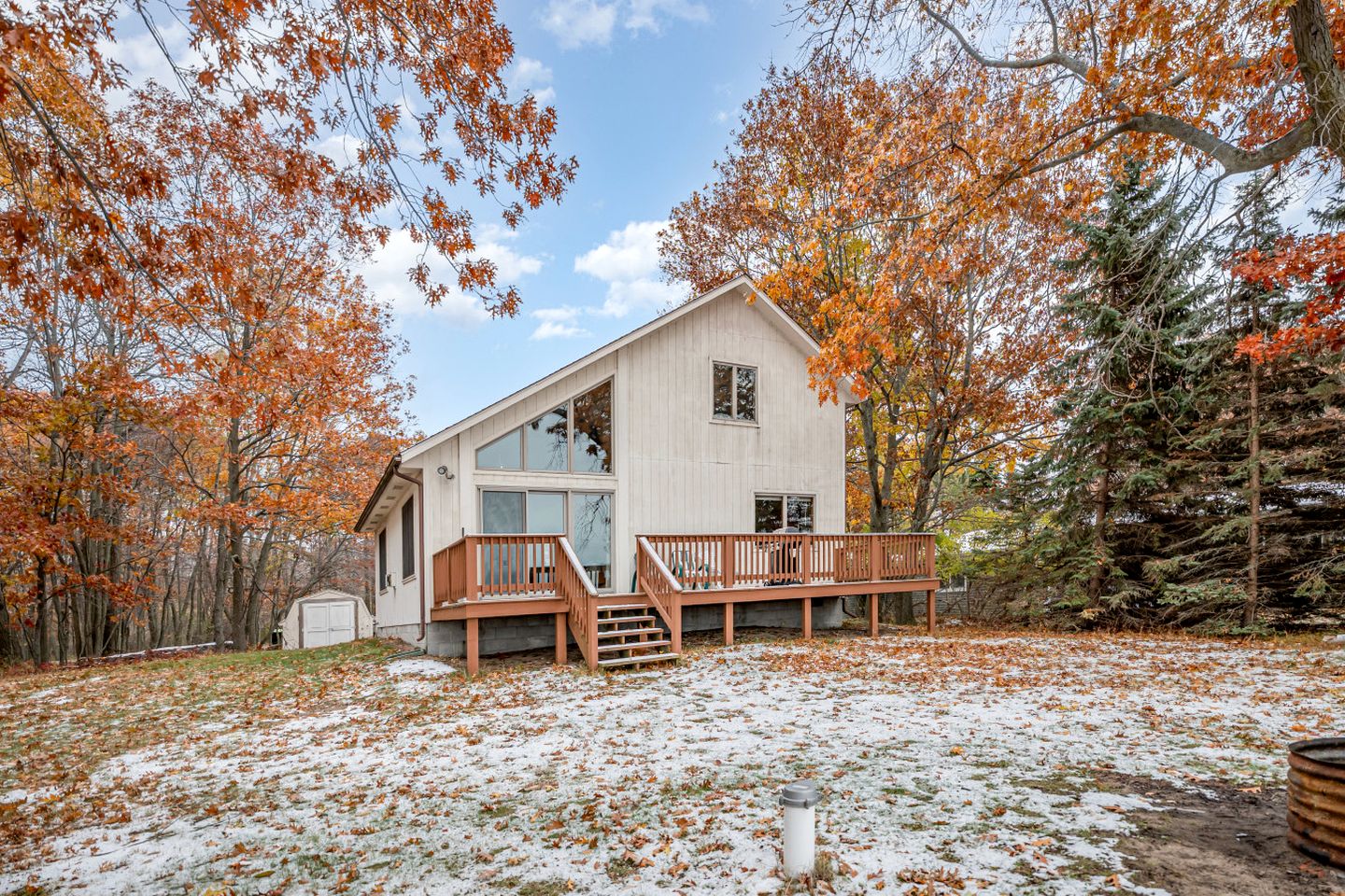 Comfy Sweet Cottage with BBQ Surrounded by Nature in Michigan