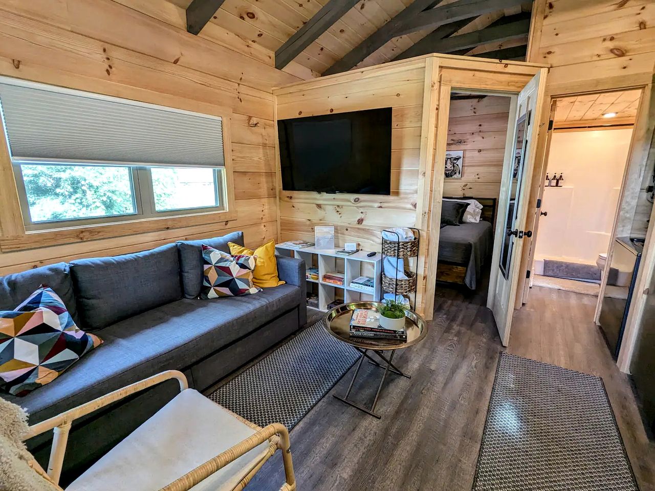 Comfy Tiny Cabin with Mountain Views in North Carolina