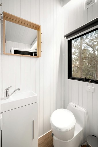 Tiny Houses (Australia, Daylesford, Victoria)