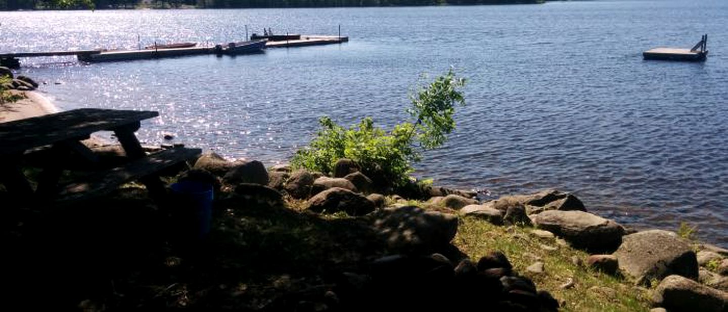 Waterfront Vacation Cottage near Lake Nipissing, Ontario