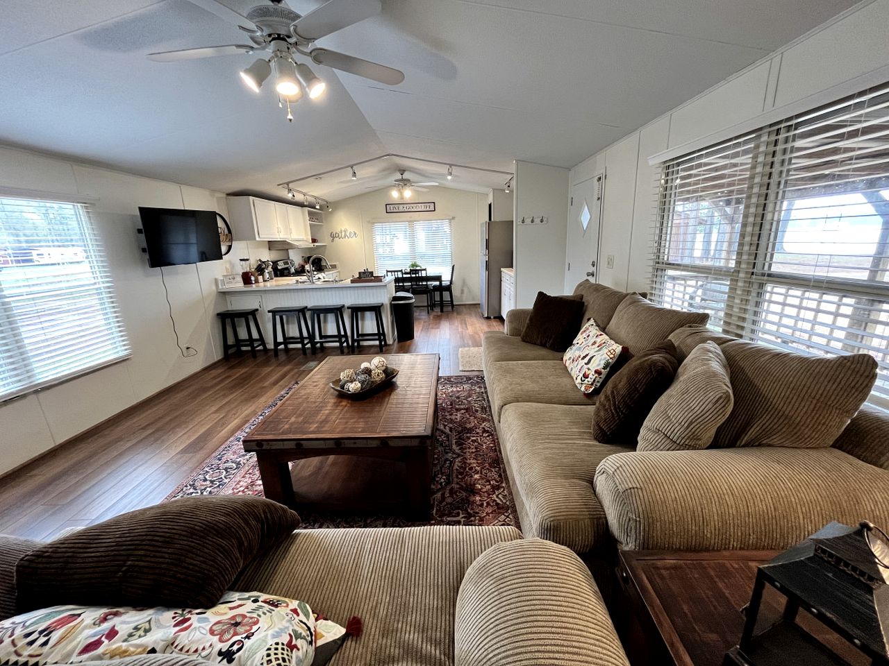 Amazing Vacation Rental in Sabine National Forest on Toledo Bend Lake for a Fantastic Family Escape in Hemphill, Texas