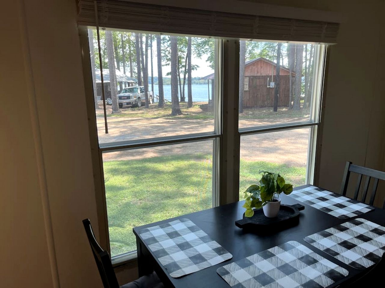 Amazing Vacation Rental in Sabine National Forest on Toledo Bend Lake for a Fantastic Family Escape in Hemphill, Texas