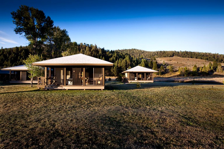Cabins (Wise River, Montana, United States)