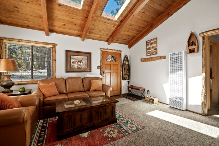 Cabins (United States of America, Big Bear Lake, California)