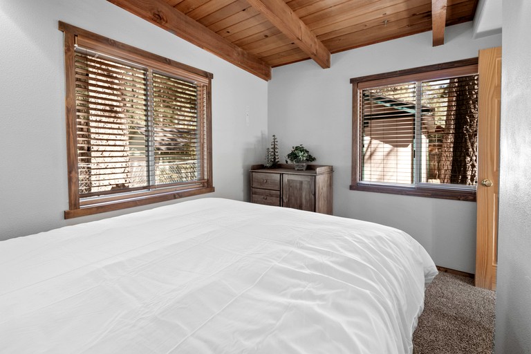 Cabins (United States of America, Big Bear Lake, California)