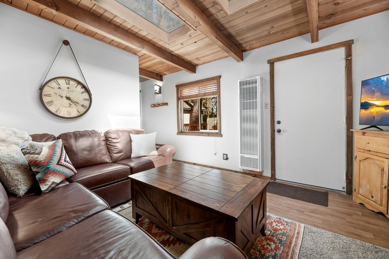 Cabins (United States of America, Big Bear Lake, California)