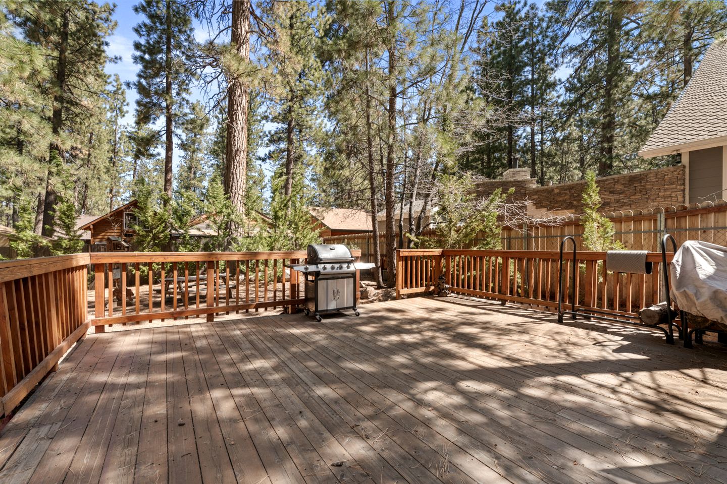 Beautiful Cozy Cabin in Big Bear for an Amazing Getaway in Nature in California