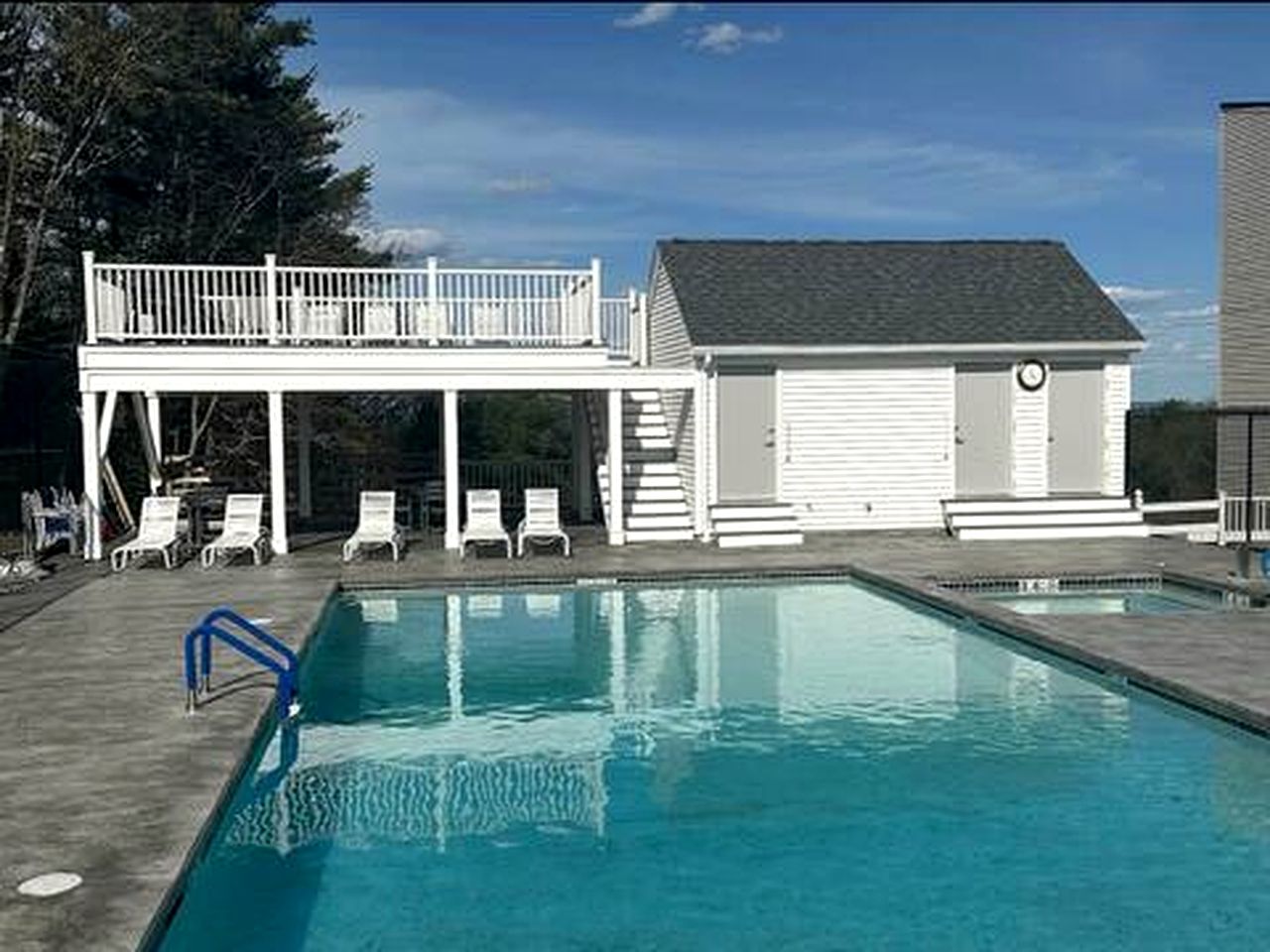 Relaxing Lakeside Getaway with Stunning Lake Views Near Gunstock | Laconia, NH