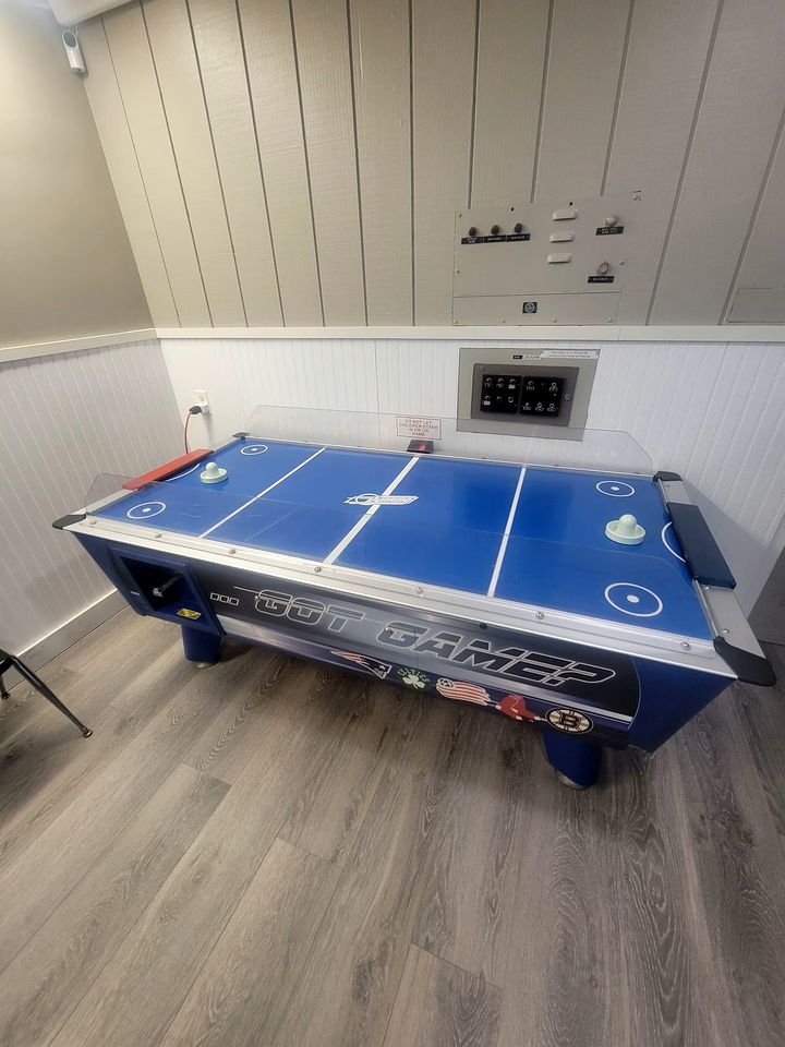 Relaxing Lakeside Getaway with Stunning Lake Views Near Gunstock | Laconia, NH