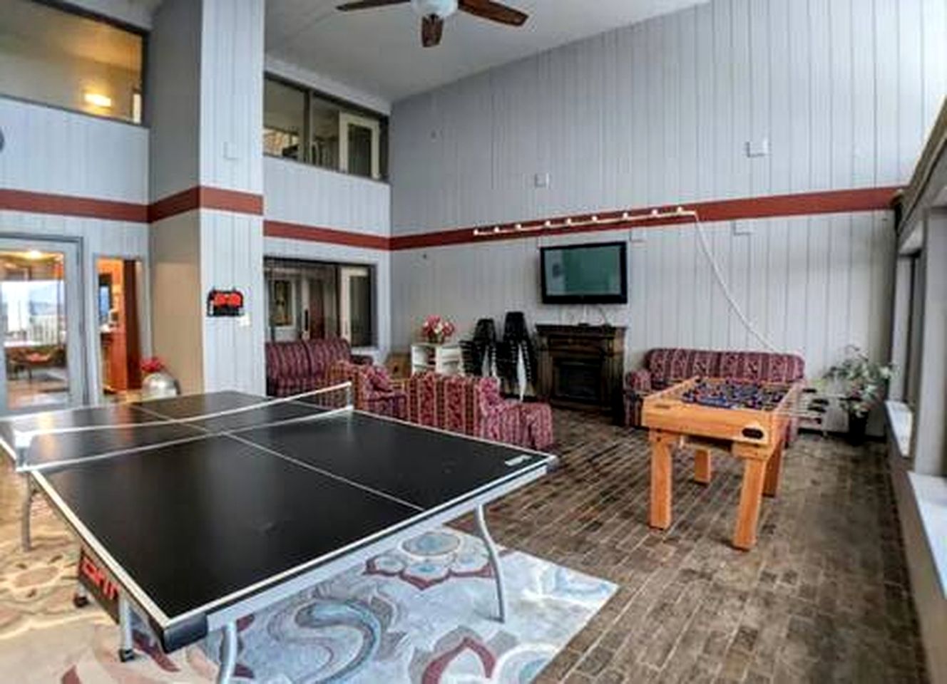 Relaxing Lakeside Getaway with Stunning Lake Views Near Gunstock | Laconia, NH