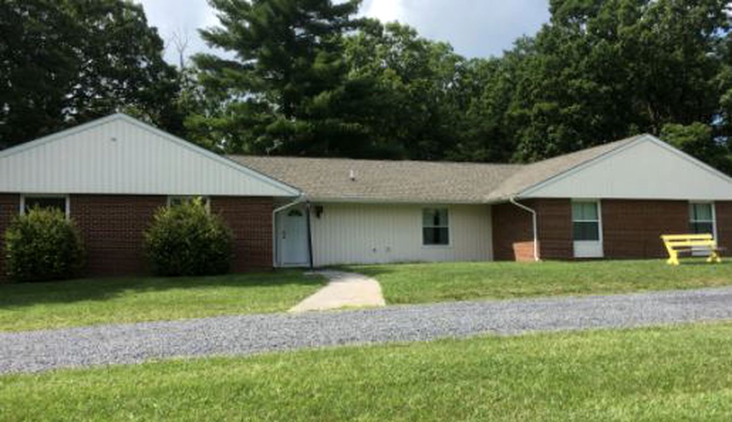 Concord Retreat Center, Vacation Rentals 46366, Yellow Spring, United