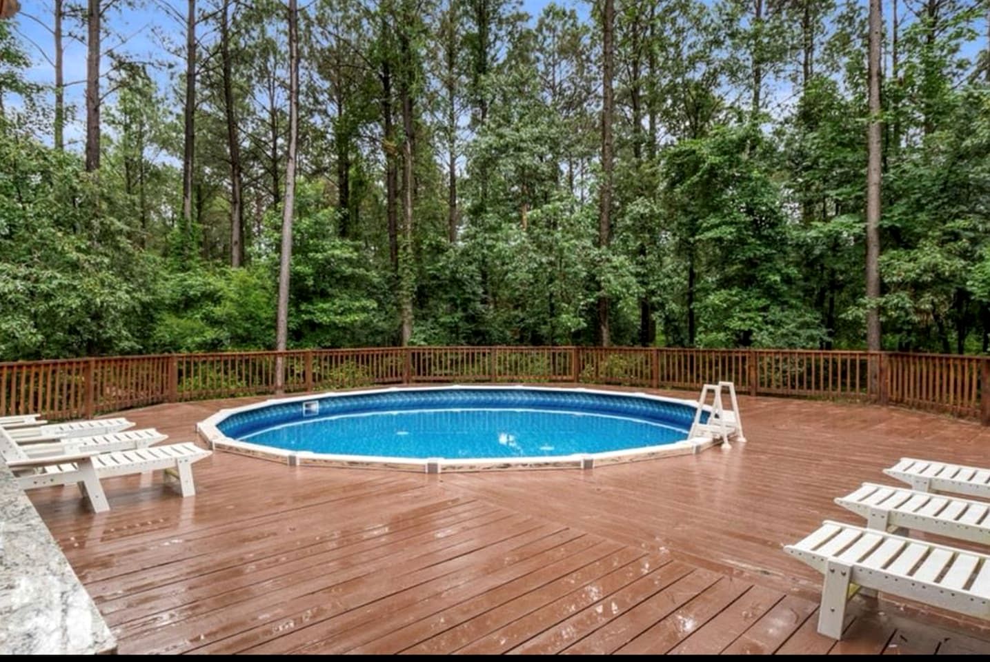 Luxury Lodge with Hot Tub, Pool & Game Room near Broken Bow Lake – Hochatown, OK