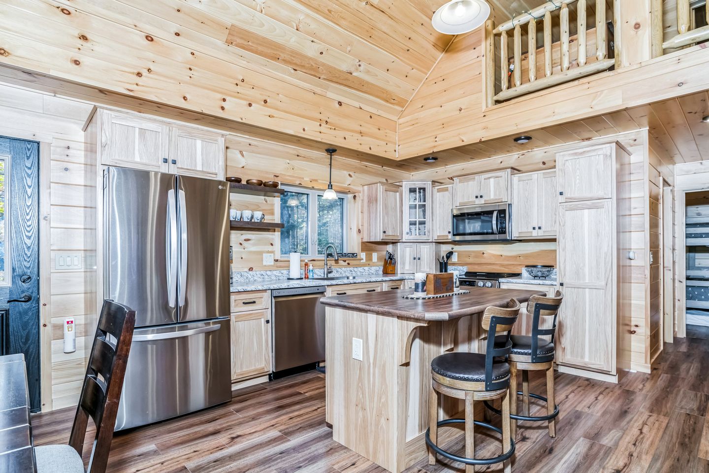 Connect with Nature: Secluded Campsite Sanctuary in New York's Woodlands