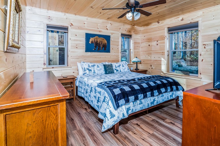 Cabins (United States of America, Webb, New York)