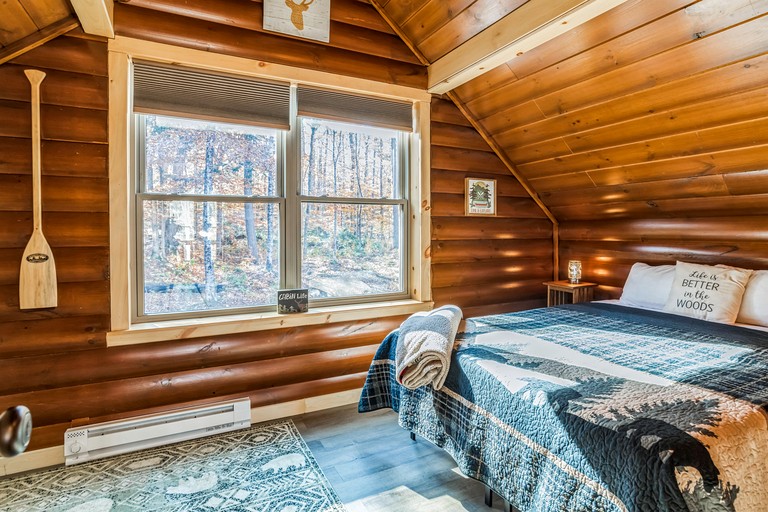 Cabins (United States of America, Webb, New York)