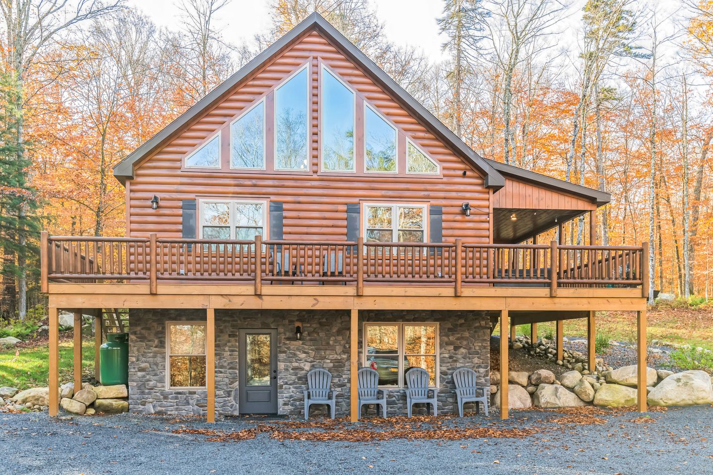 Connect with Nature: Secluded Campsite Sanctuary in New York's Woodlands