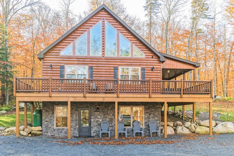 Cabins (United States of America, Webb, New York)