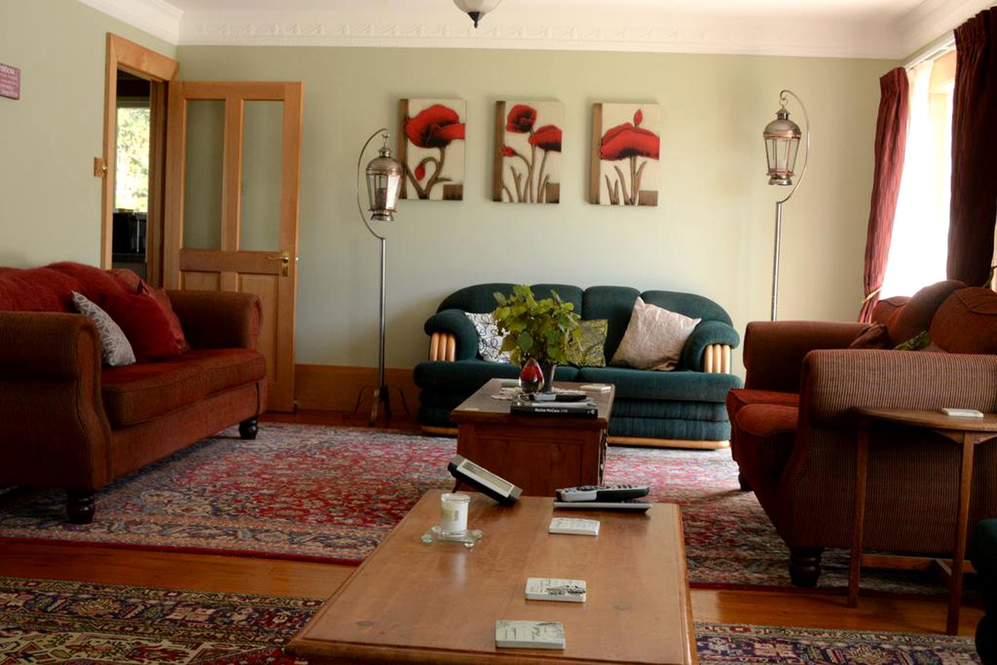 Couples' Vacation Rental with Breakfast Included on a Farm near Auckland, North Island