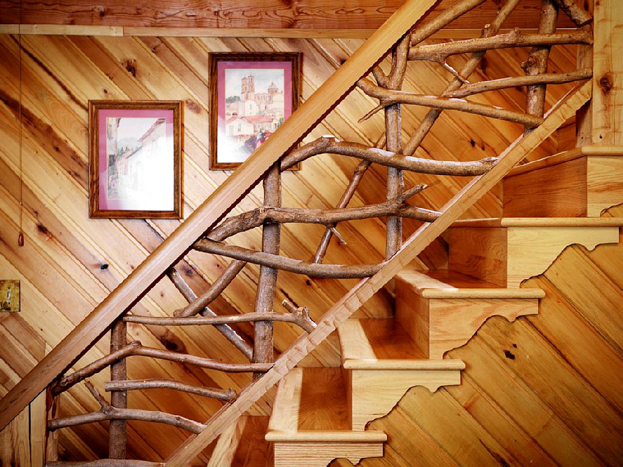 Gorgeous Log Cabin with Jacuzzi near the Blue Ridge Mountains, North Carolina