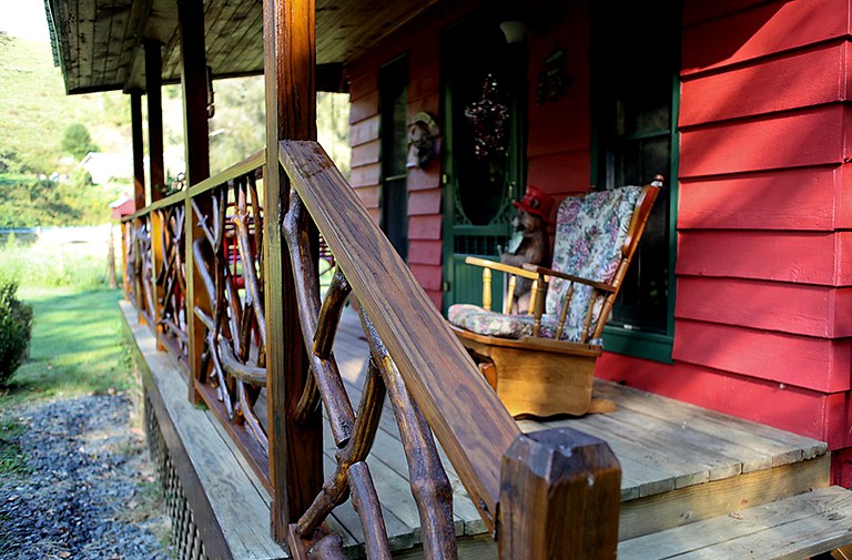 Tiny Houses (Sugar Grove, North Carolina, United States)
