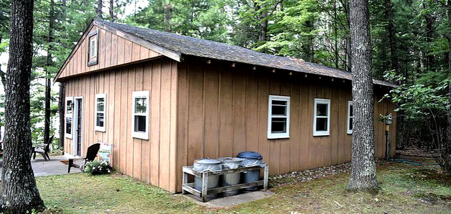 Cabin Rental on Moen Lake, Wisconsin