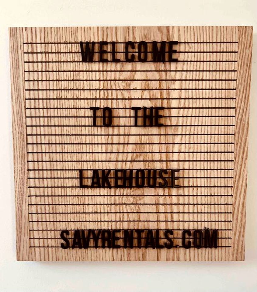 Tiny Container For A Glamping Getaway with Canyon Lake Views Close to Austin, Texas