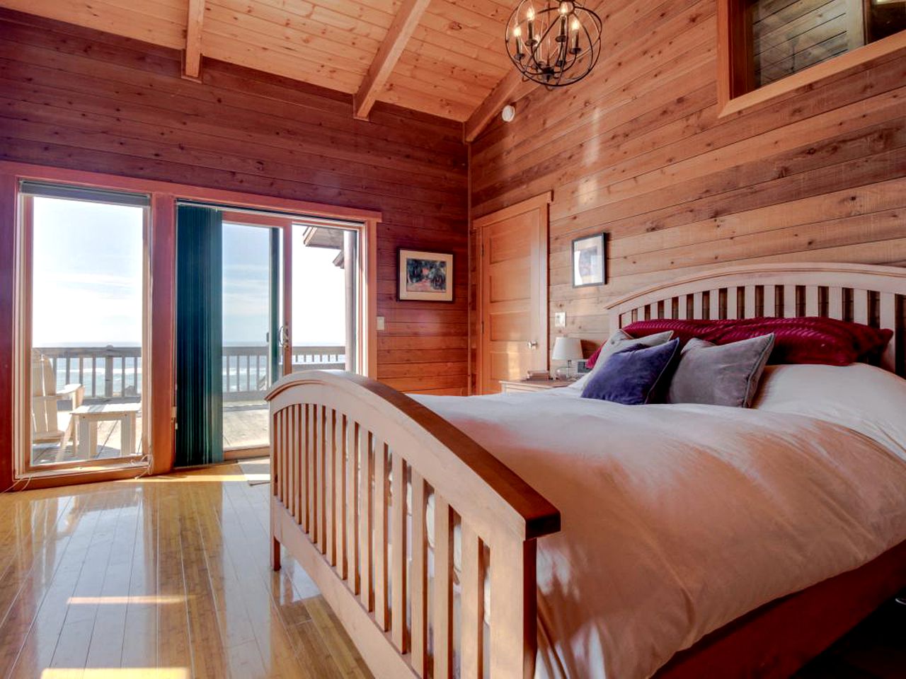 Ocean Cabin in Westport, California