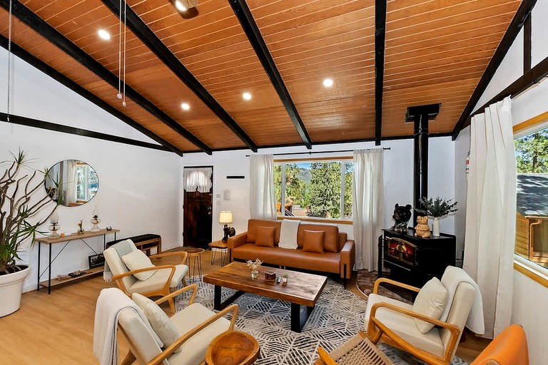 Cabins (United States of America, Big Bear Lake, California)