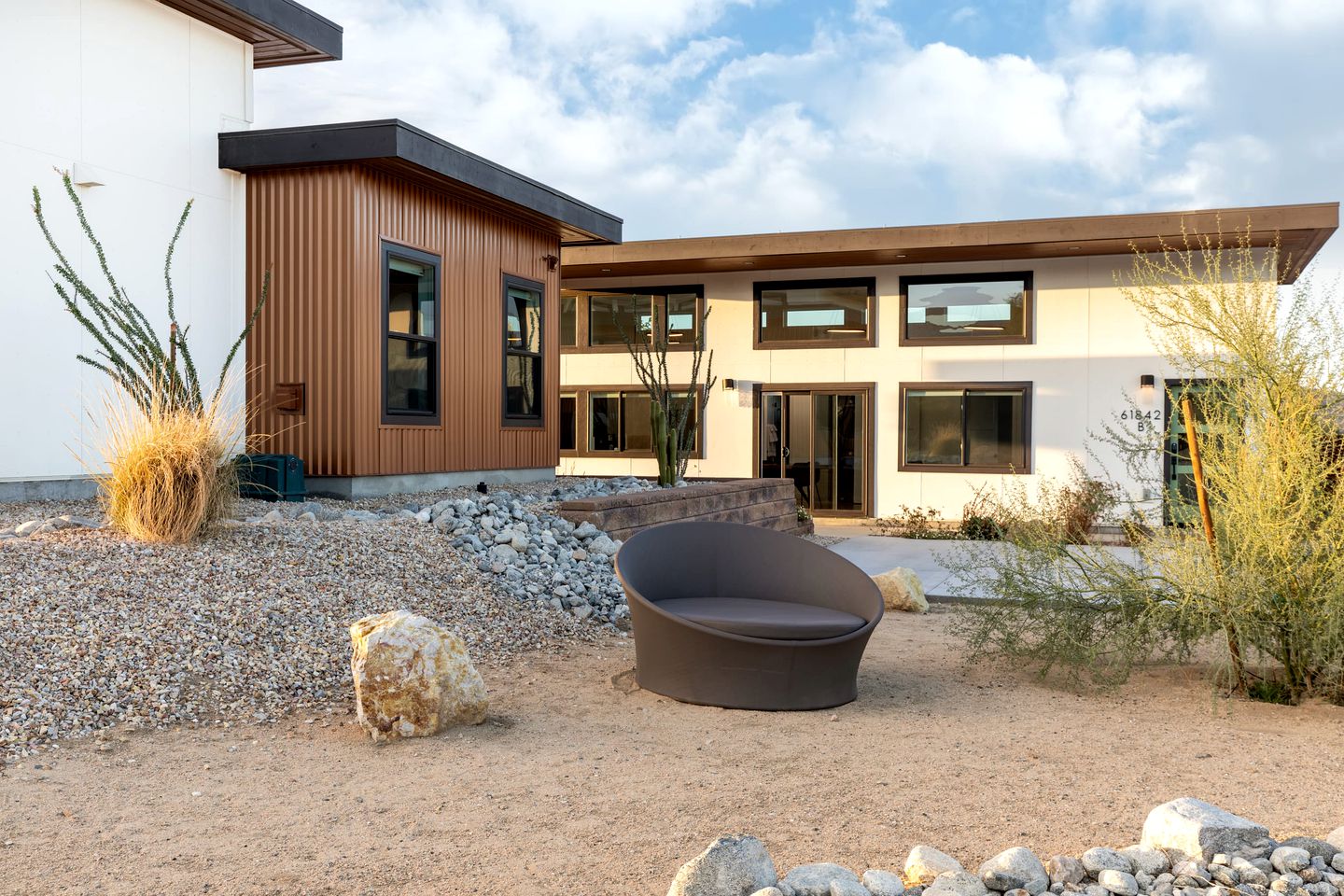 Ideal Secluded Villa with Hot-tub in Joshua Tree, California