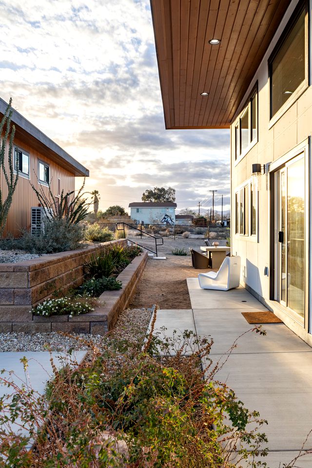 Ideal Secluded Villa with Hot-tub in Joshua Tree, California