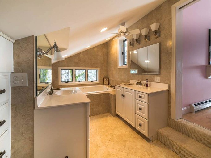 Vacation Rentals (Milton, New Hampshire, United States)