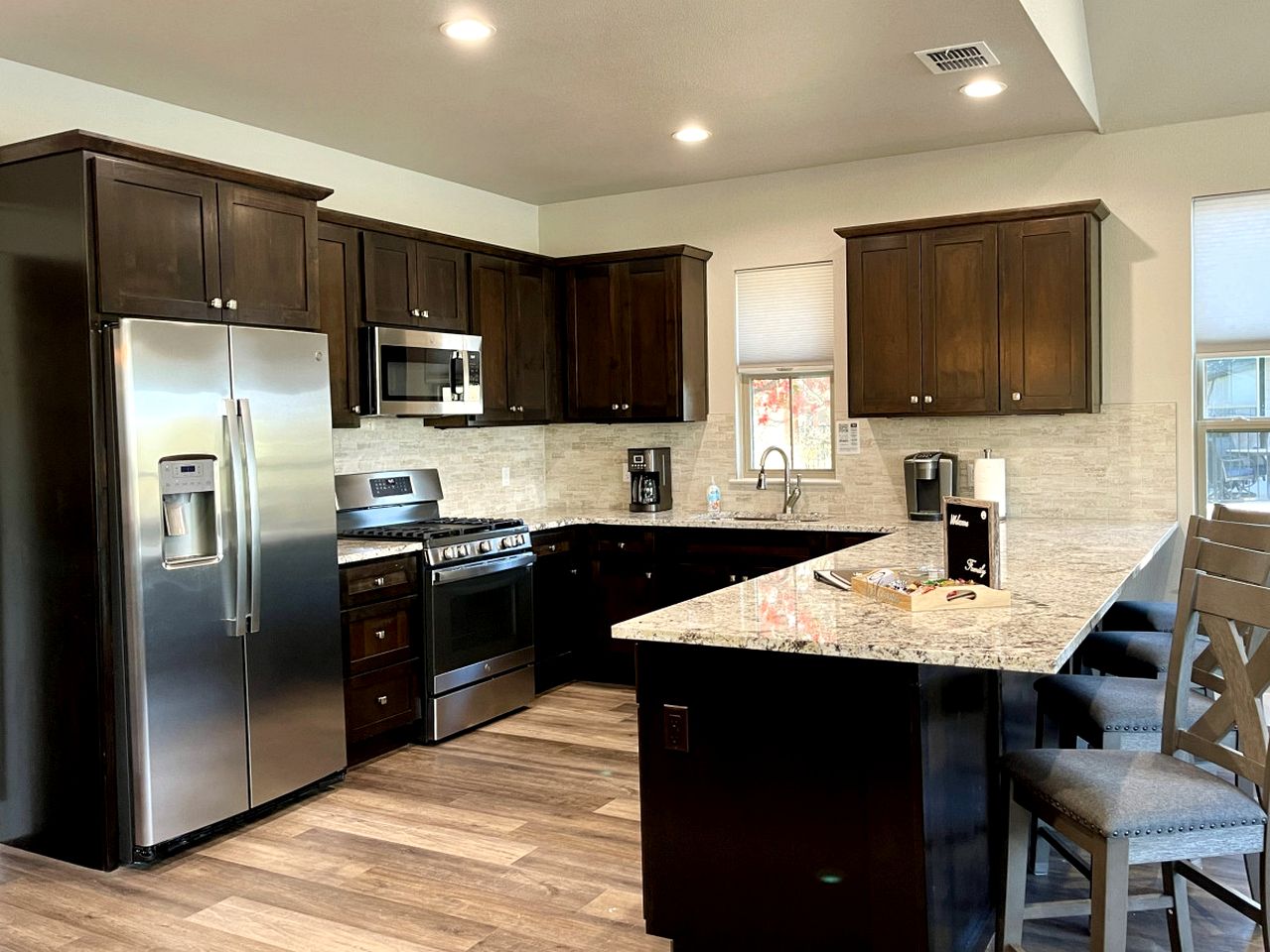 Beautiful Cottage with Stunning Vistas in Granbury, Texas