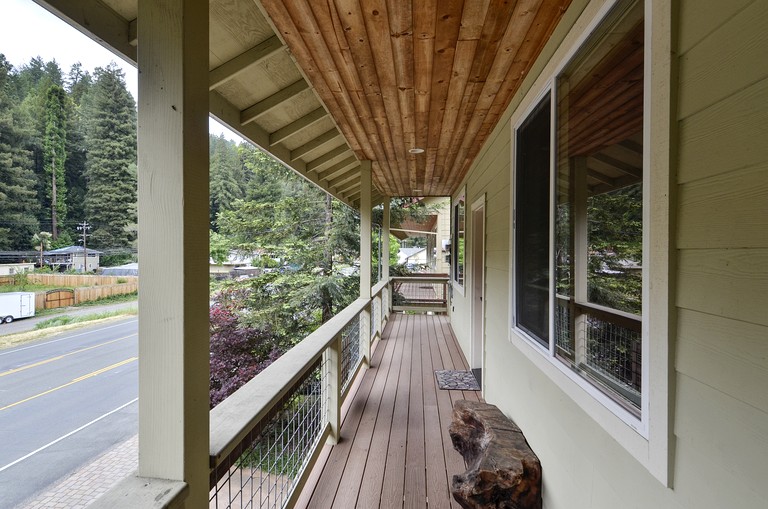 Cabins (United States of America, Guerneville, California)