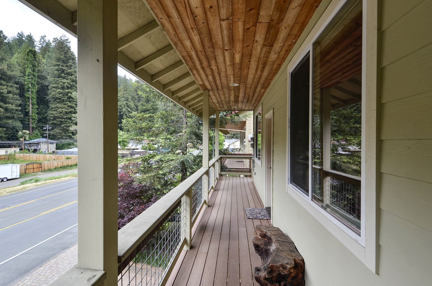 Group-Friendly Cabin with Hot-Tub and Game Space in Guerneville, California