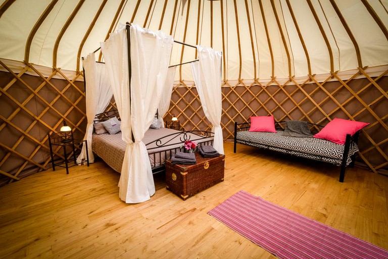 Yurts (Puy de Dôme, Auvergne-Rhône-Alpes, France)