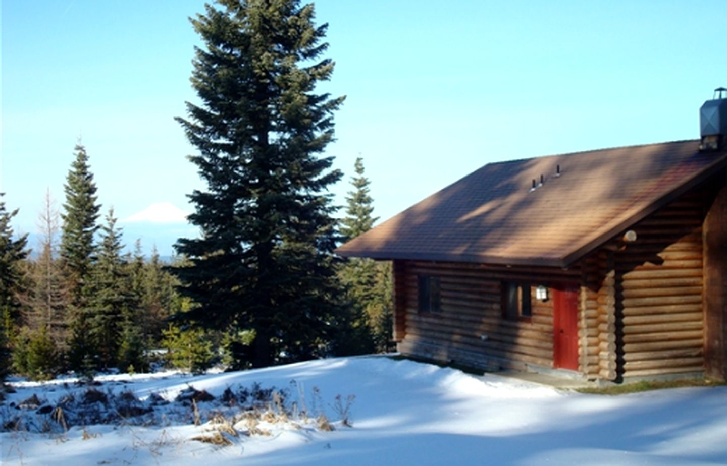 Camping Cabin in Mt. Hood, Oregon