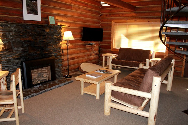 Log Cabins (Mt. Hood, Oregon, United States)