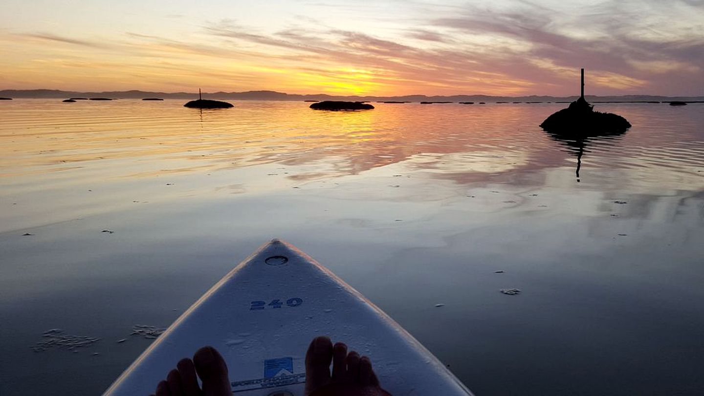 Waterfront Cottage Rental Overlooking Coorong National Park in South Australia