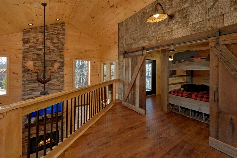 -- (United States, Gatlinburg, Tennessee)