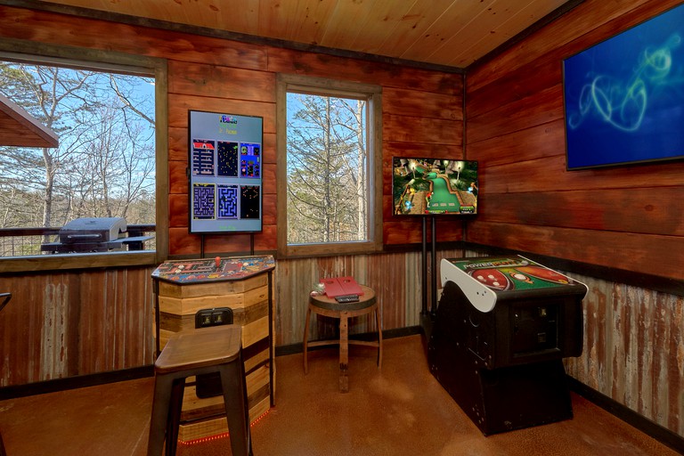 -- (United States, Gatlinburg, Tennessee)