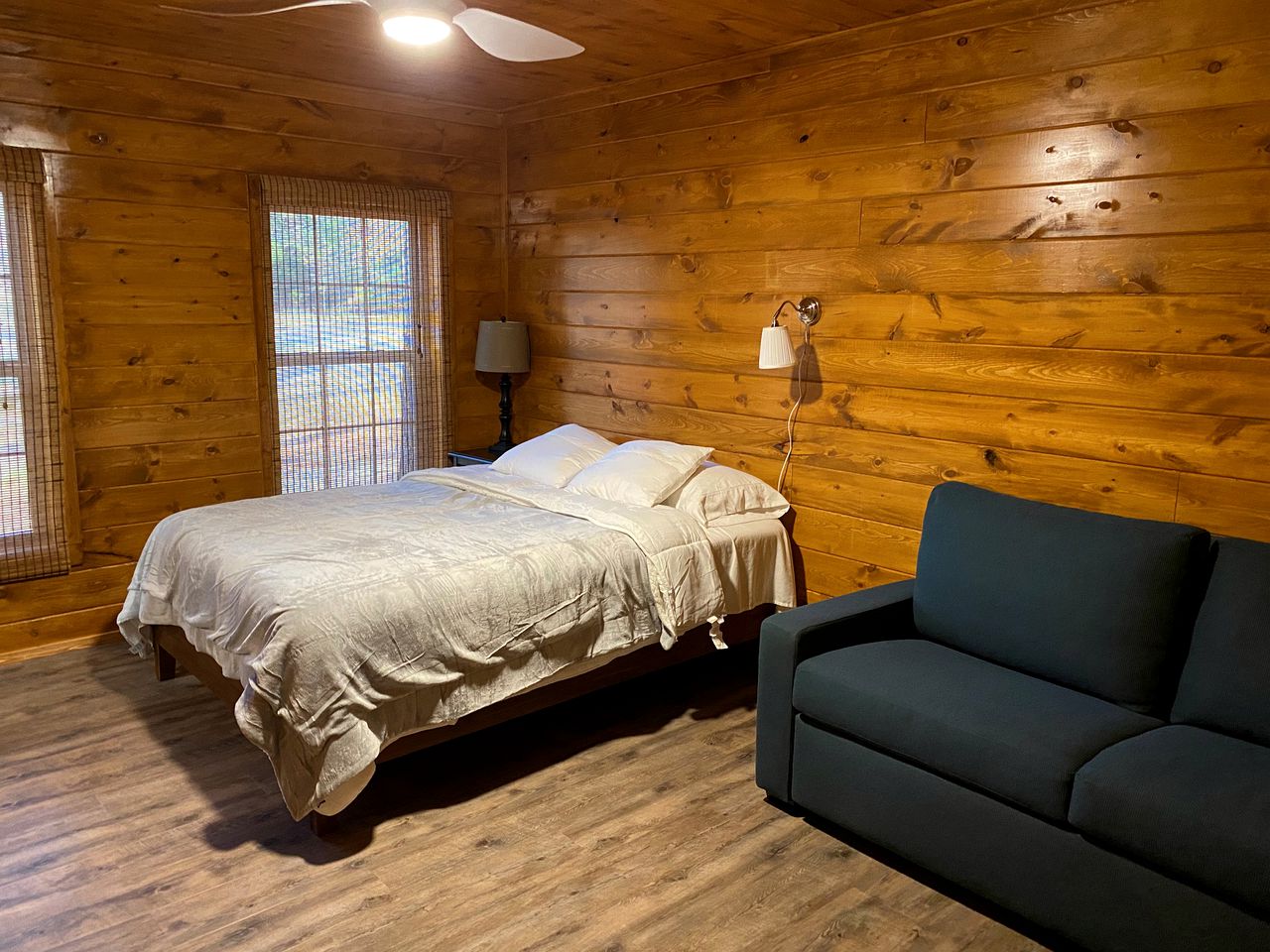 Ride Into Luxury: Horse-Friendly Log Cabin Villa in the Scenic Ouachita Mountains